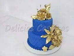 Bolo Azul e Dourado - flores