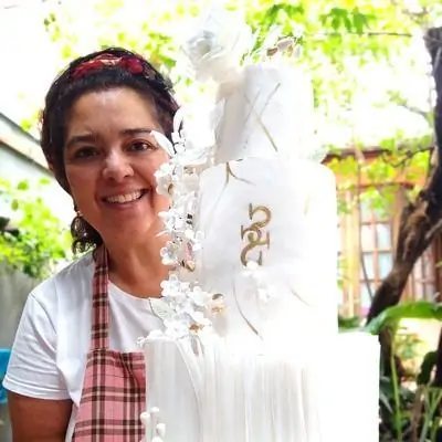 Bolo casamento com flores